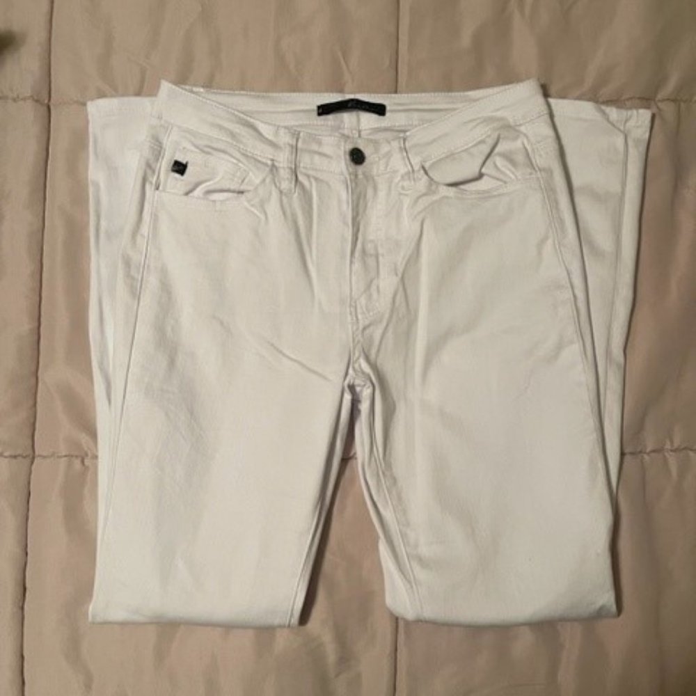 KanCan Estilo White Skinny Jeans, Size 9